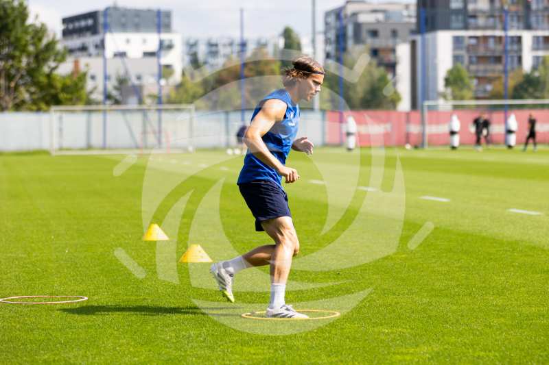 Piłka Nożna: LECH POZNAN TRENING - Agencja Fotograficzna